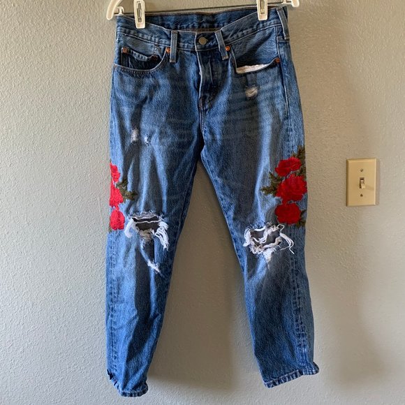 Levi's Denim - Levi's Floral Embroidered Ripped Jeans